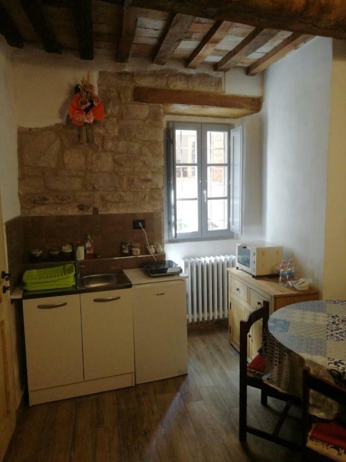 Affittacamere In Centro Gubbio Zewnętrze zdjęcie